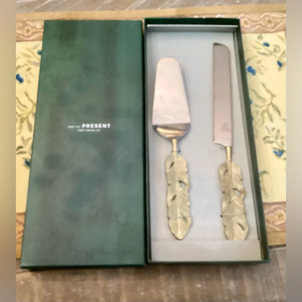 Anthropologie Isabella Brass finished serving set.NIB